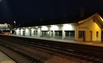 DB Agency travel services in the station