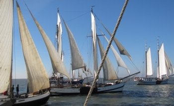 Rederij van Linschoten Traditionele Zeilvakanties