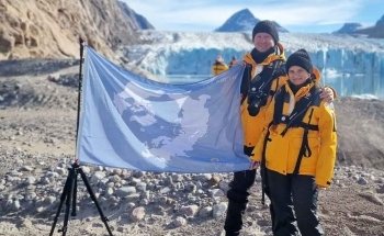 ArcticDesire.com Antarktis Reisen