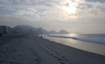 Live Breathe Travel
