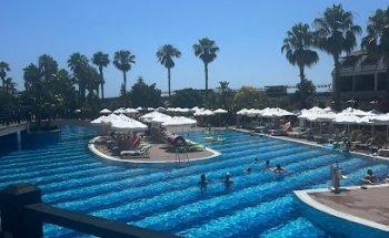 TUI Holiday Store